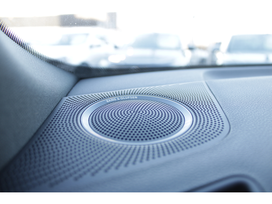 2015 Audi SQ5 - image 23