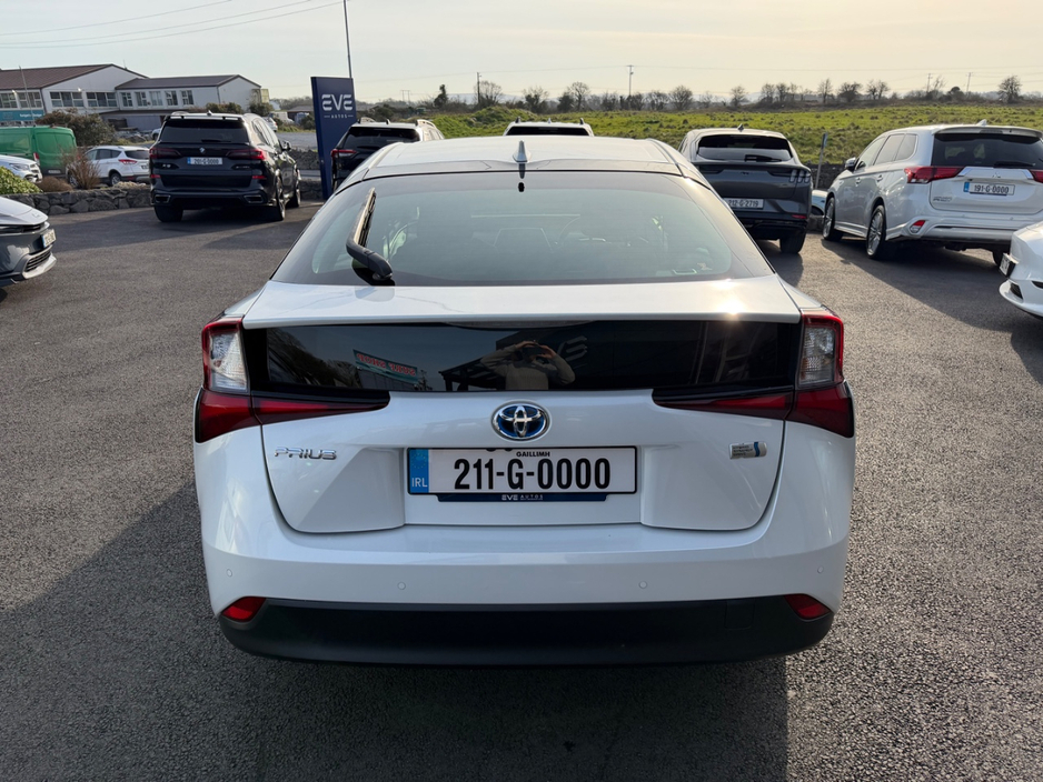 2021 Toyota Prius - image 7