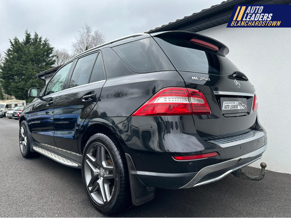 2014 Mercedes-Benz M Class - image 4