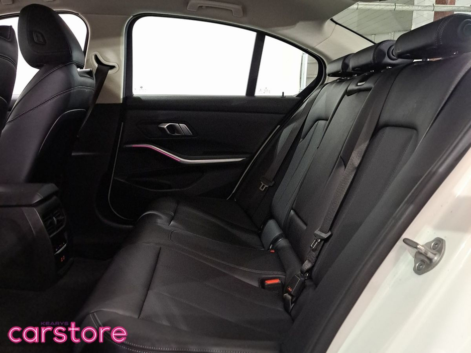 2022 BMW 3 Series 330 E Sport Auto 330 e Sport 330 e 292 12kWh PHEV 113BHP /83kw Step Auto Start/Stop €34,680