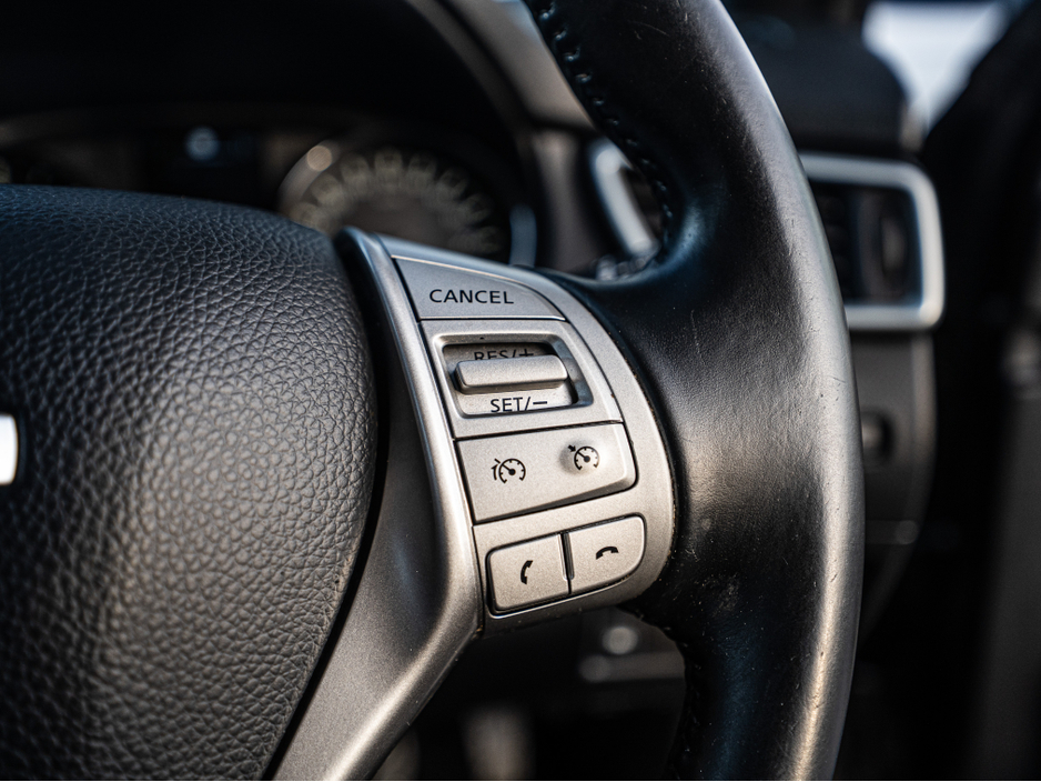 2015 Nissan Qashqai - image 21