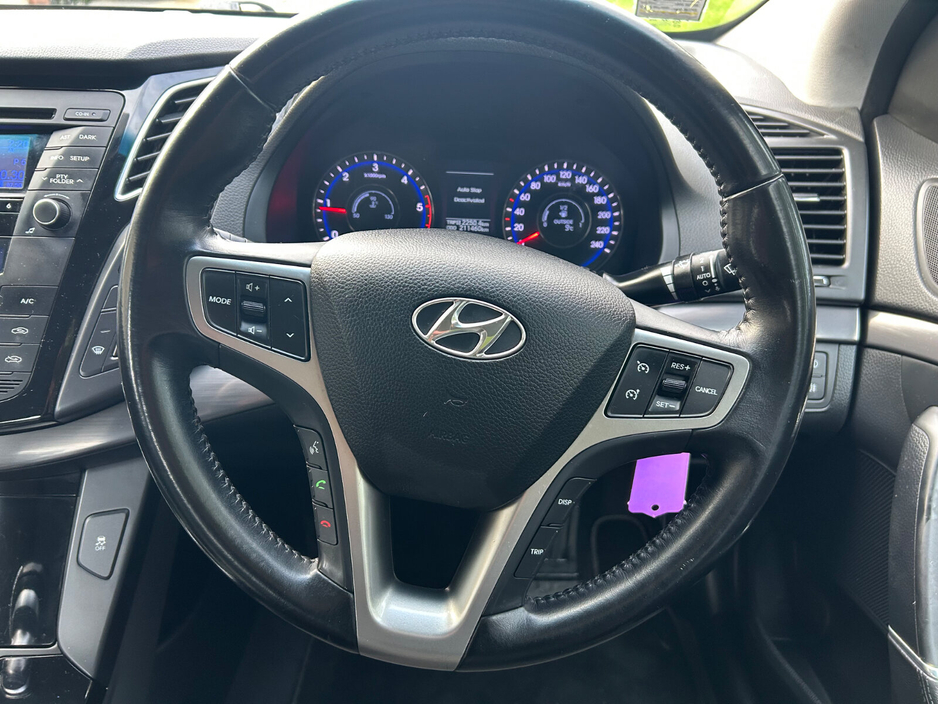 2013 Hyundai i40 - image 19