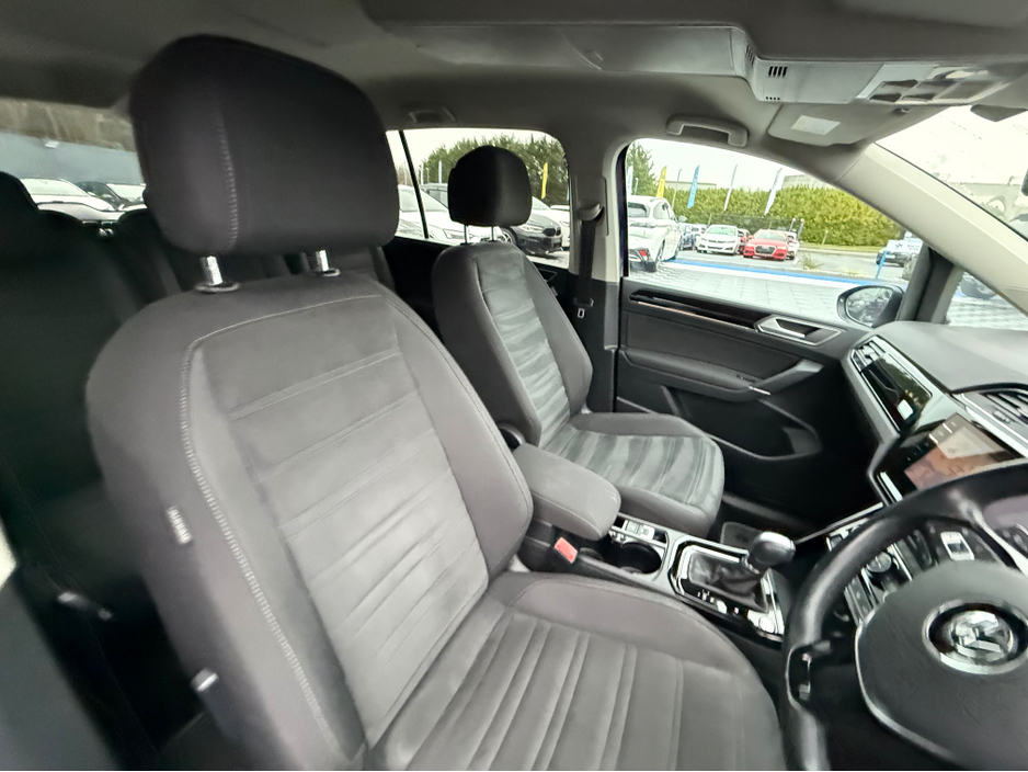 2018 Volkswagen Touran HIGHLINE - 2.0L DIESEL - 7 SEATS - AUTO - 12M WARRANTY - CAR: 1621