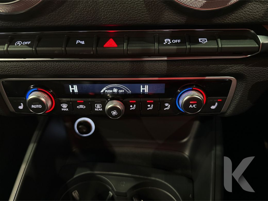 2018 Audi A3 1.4 AUTOMATIC - ALLOY WHEELS - MULTI FUNCTION STEERING WHEEL - CRUISE CONTROL - ELECTRIC SEATS - €22,950