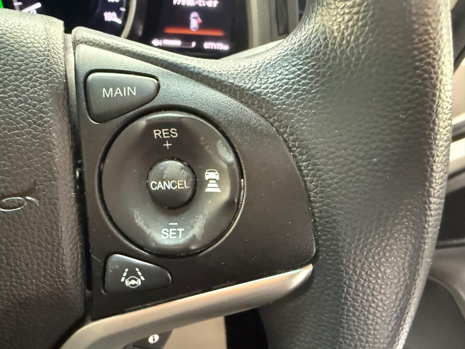 2018 Honda Fit - image 16