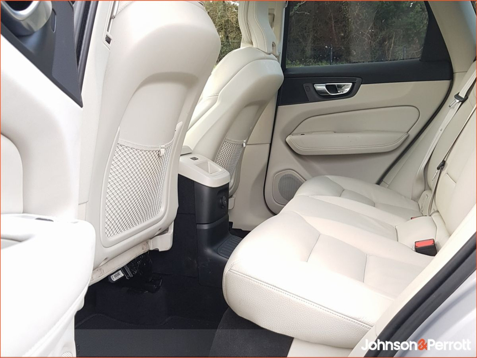 2023 Volvo XC60 T6 350bhp AWD PHEV Plus Bright (Two Year Warranty + Two Year Service Plan) €52,900