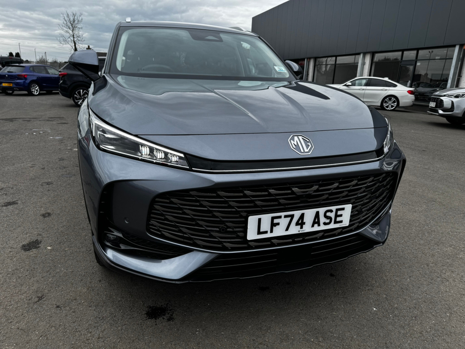 2025 MG HS - image 7