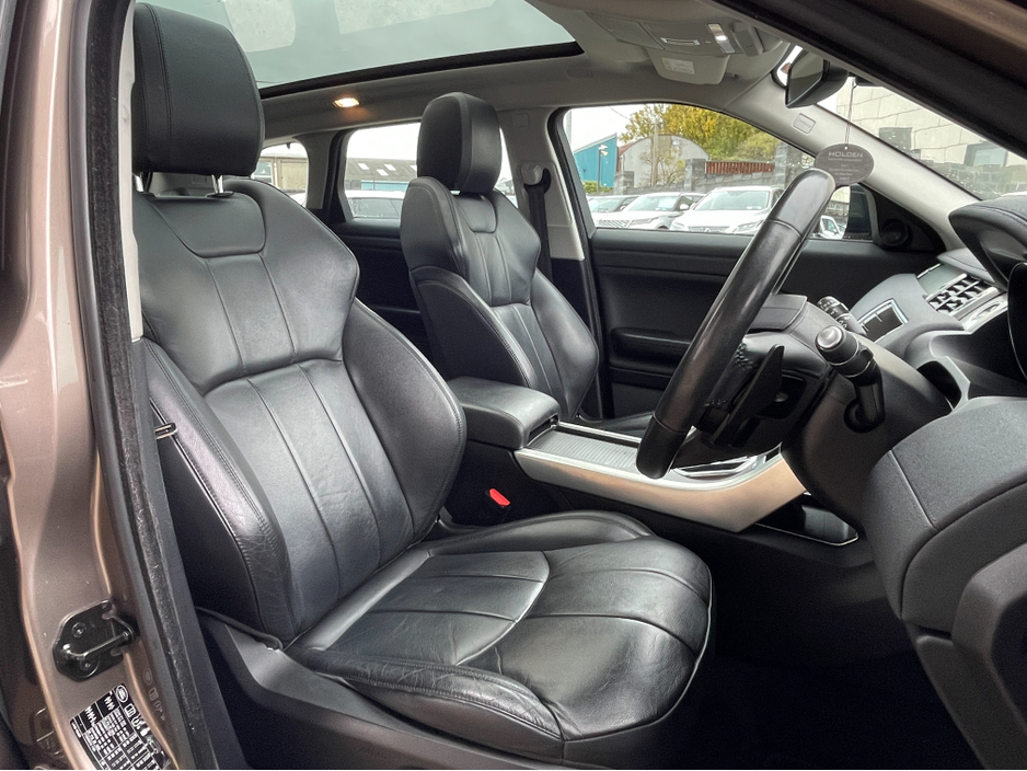 2017 Land Rover Range Rover Evoque - image 13