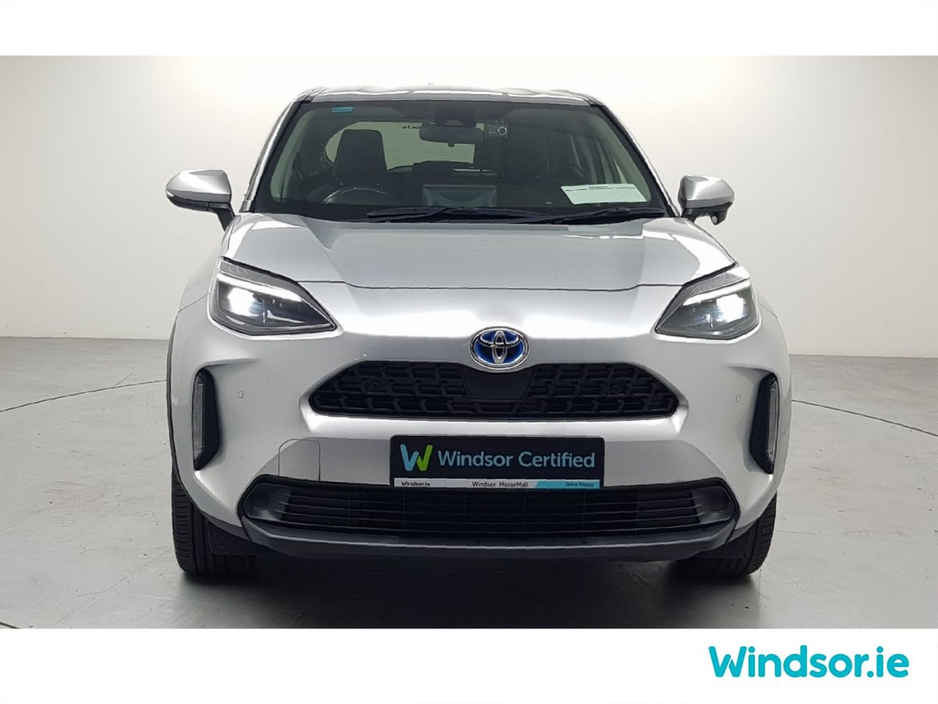 2020 Toyota Yaris Cross - image 9