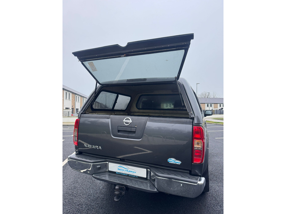 2013 Nissan Navara 2.5 DCI TEKNA 4DR €9,950