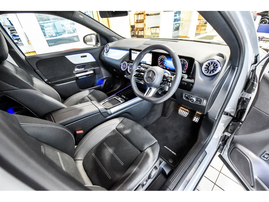 2026 Mercedes-Benz GLA Class - image 9