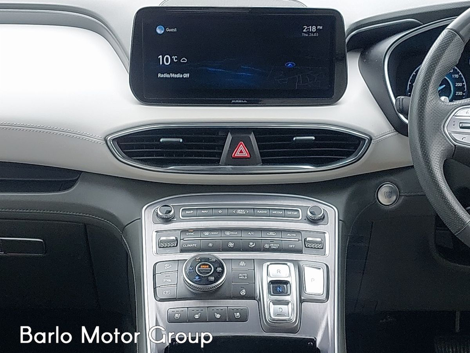 2022 Hyundai Santa Fe - image 15