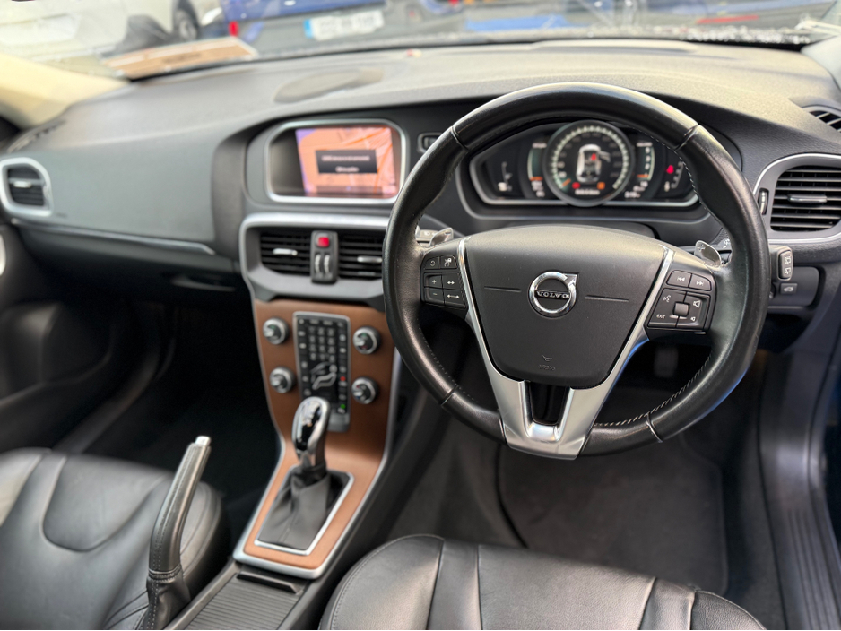 2018 Volvo V40 D4 INSCRIPTION - 2.0L DIESEL - AUTO - 12M WARRANTY - CAR: 1615 €14,950