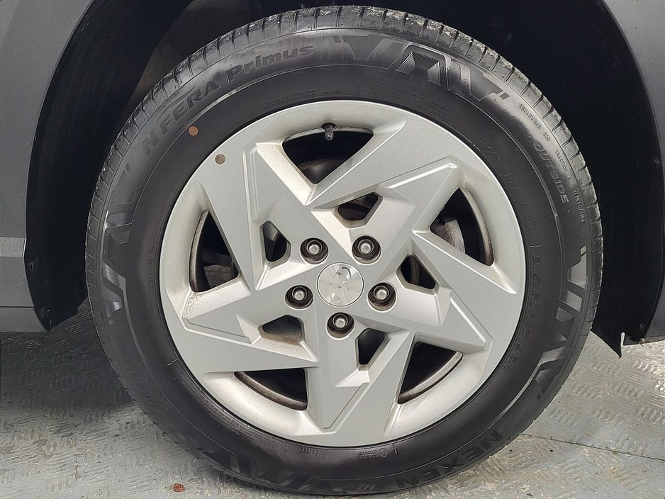 2024 Hyundai Kona 1.0 T-GDI Elegance Finance from €100 per week €27,975