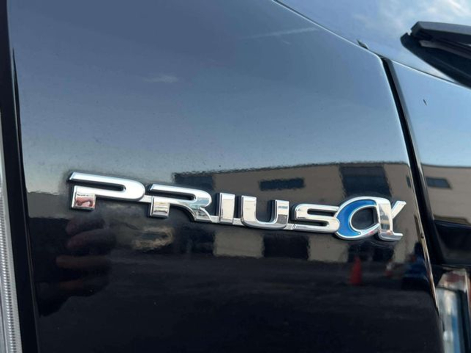 2017 Toyota Prius - image 15