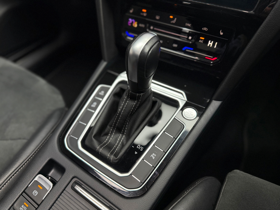 2023 Volkswagen Arteon R-LINE 2.0TDI 150HP AUTO €43,990