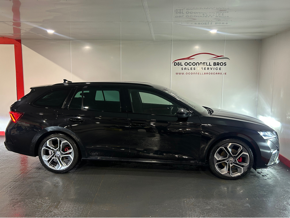 2023 Skoda Octavia - image 33