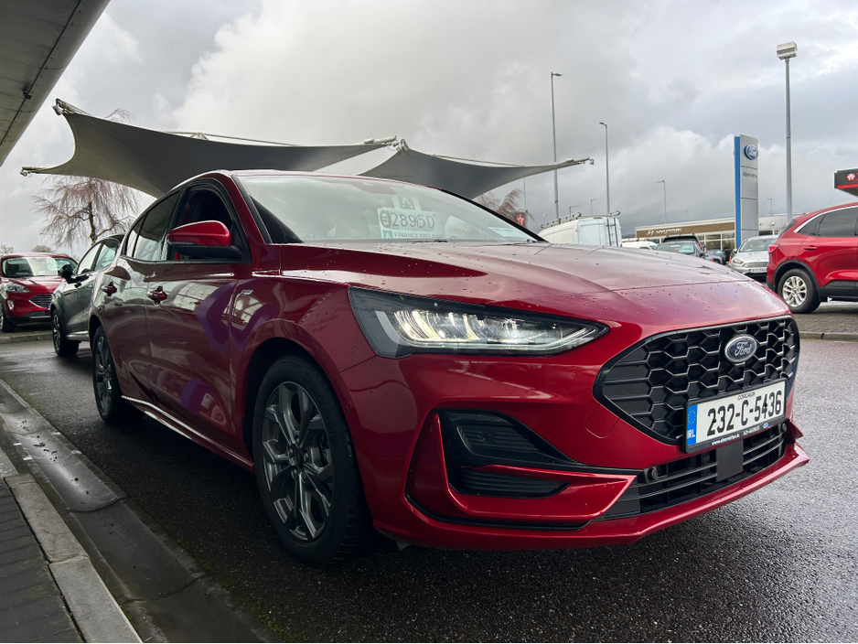 2023 Ford Focus ST-LINE 1.0T 125 MHEV DC €28,950