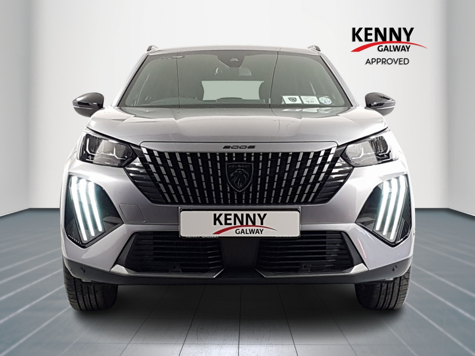 2024 Peugeot 2008 - image 2