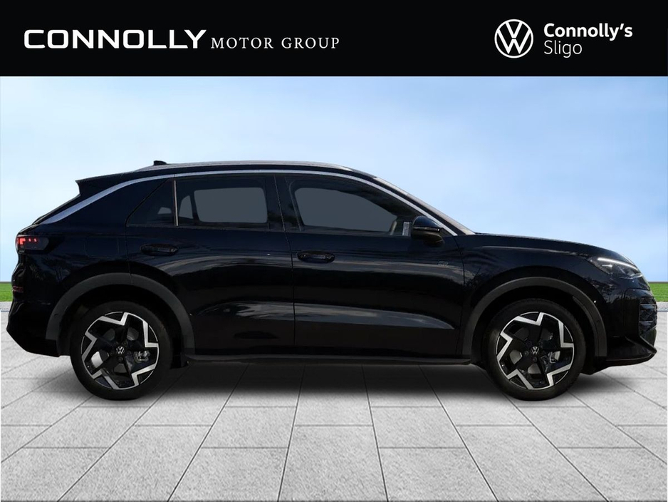 2026 Volkswagen T-Roc - image 3