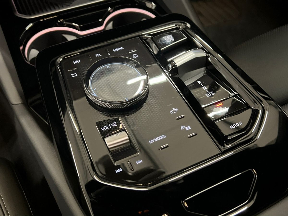 2026 BMW 5 Series 530e M Sport- IMMEDIATE DELIVERY