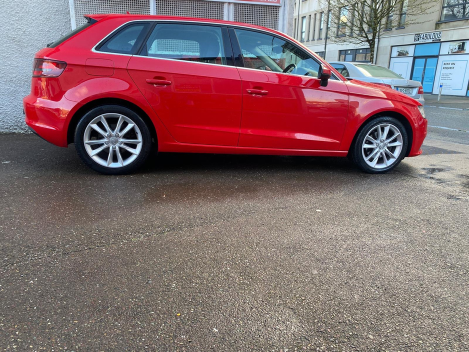2015 Audi A3 - image 12