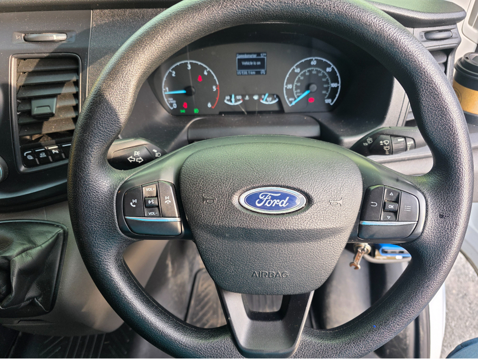 2021 Ford Transit - image 11
