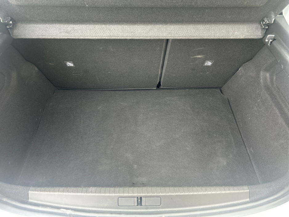 2025 Opel Corsa - image 11