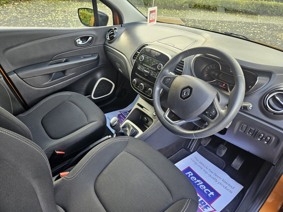 2019 Renault Captur - image 19