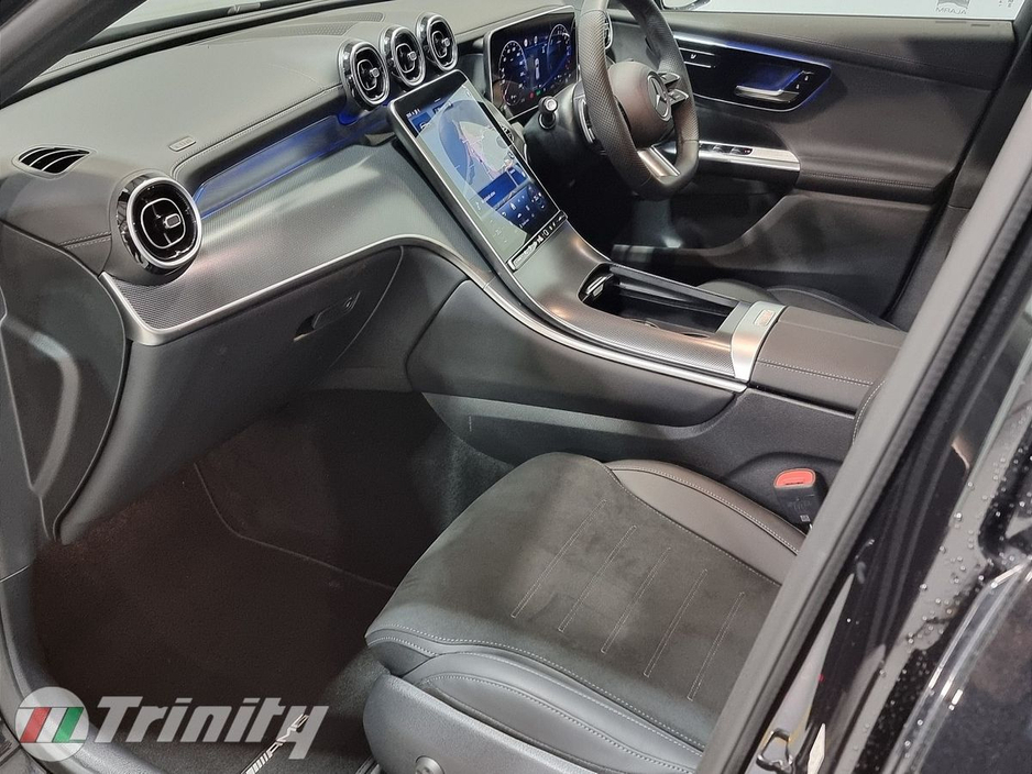 2025 Mercedes-Benz GLC Class - image 29