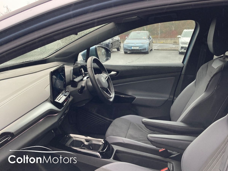2023 Volkswagen ID.5 - image 10