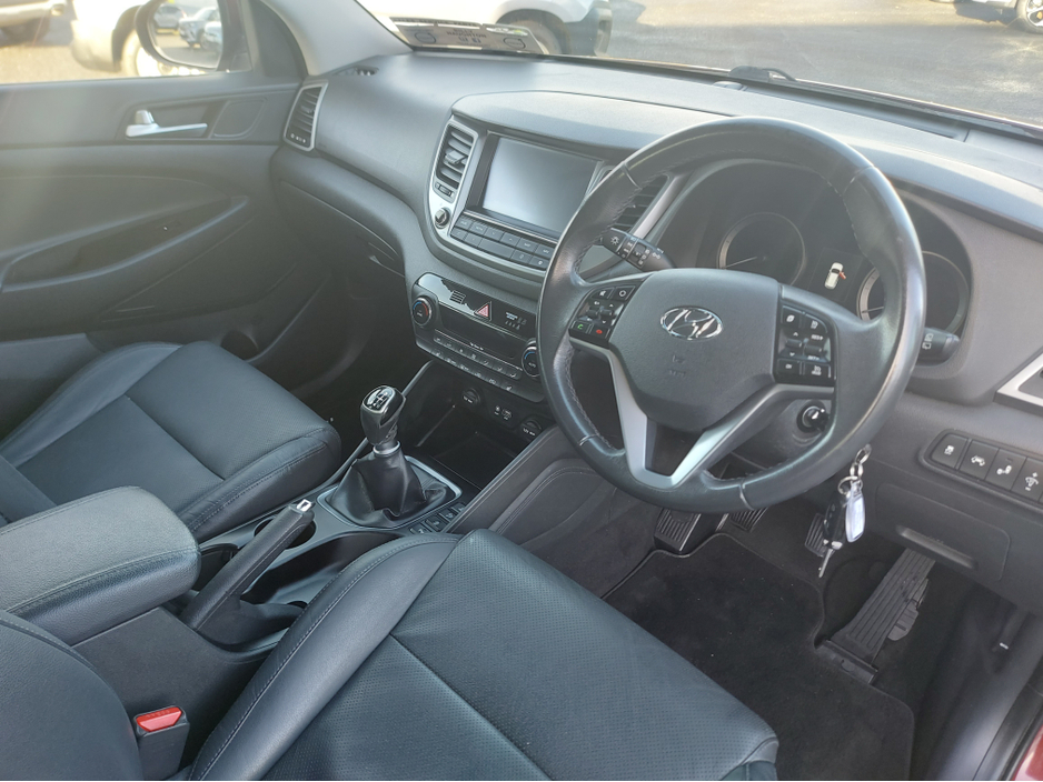 2016 Hyundai Tucson 1.7 PREMIUM BLD 116PS 5 5DR €10,950