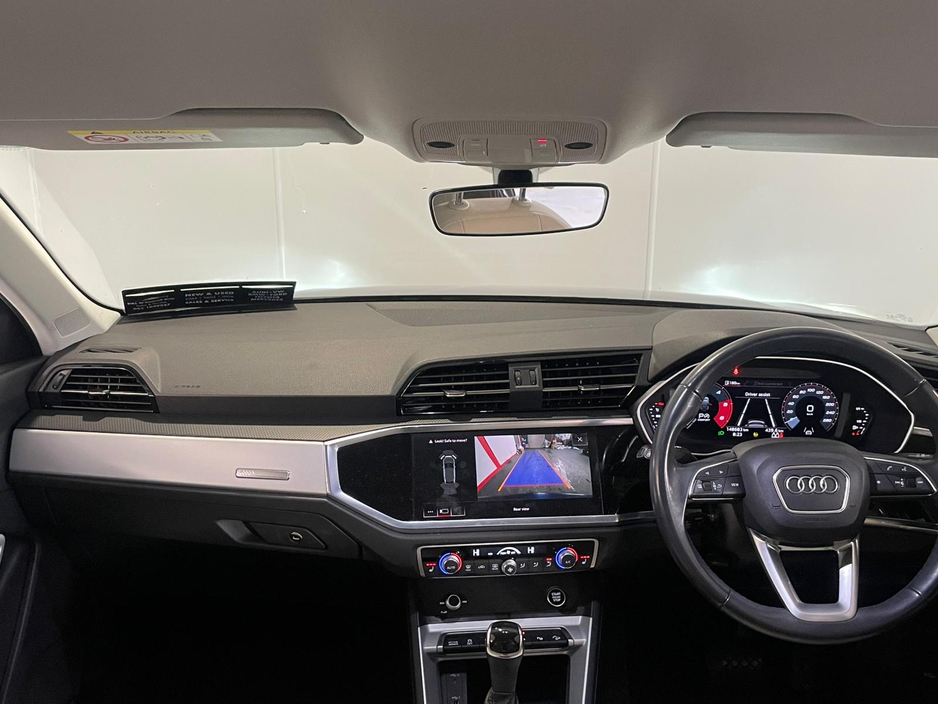 2021 Audi Q3 - image 11