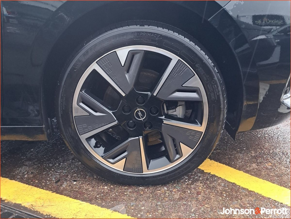 2025 Opel Astra SC 54KWh EV 155PS €26,900