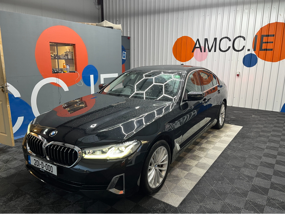 2020 BMW 5 Series €32950 2020 BMW 530E LUXURY EDITION JOY+ 2.0 AUTOMATIC / CRUISE CONTROL / 360° PARKING CAMERA / ELECTRIC MEMORY & HEATED SEATS / HEATED REAR SEATS / AMBIENT LIGHTS €32,950