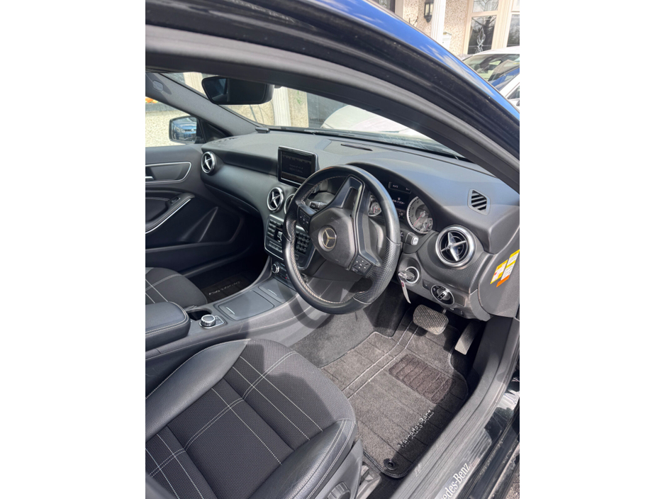 2014 Mercedes-Benz A Class - image 13