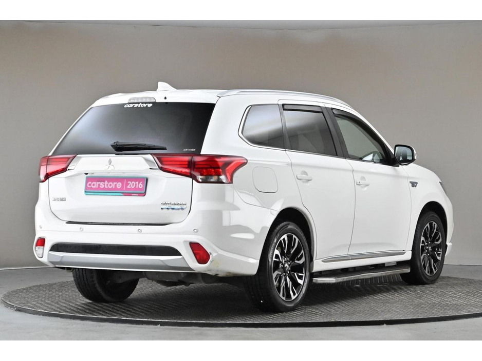 2016 Mitsubishi Outlander 2.0 PHEV 4WD 5SEATS 160BHP *LEATHER*EL.SUNROOF*360 PAN CAM* €17,490