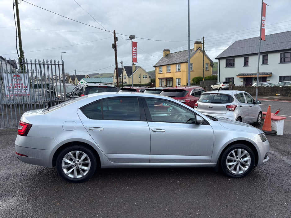 2017 Skoda Octavia AMBITION 1.6 TDI 115HP 4DR
