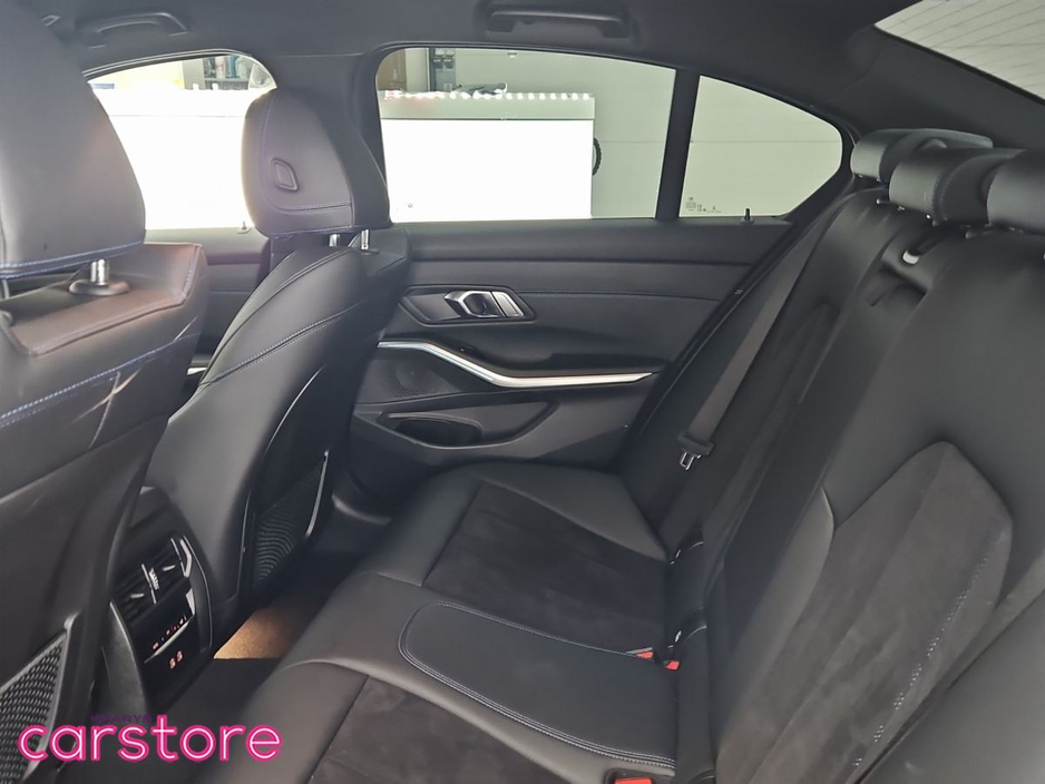 2023 BMW 3 Series 330 E M Sport Auto 330 e M Sport 330 e 292 12kWh PHEV 113BHP /83kw Step Auto Start/Stop €42,880