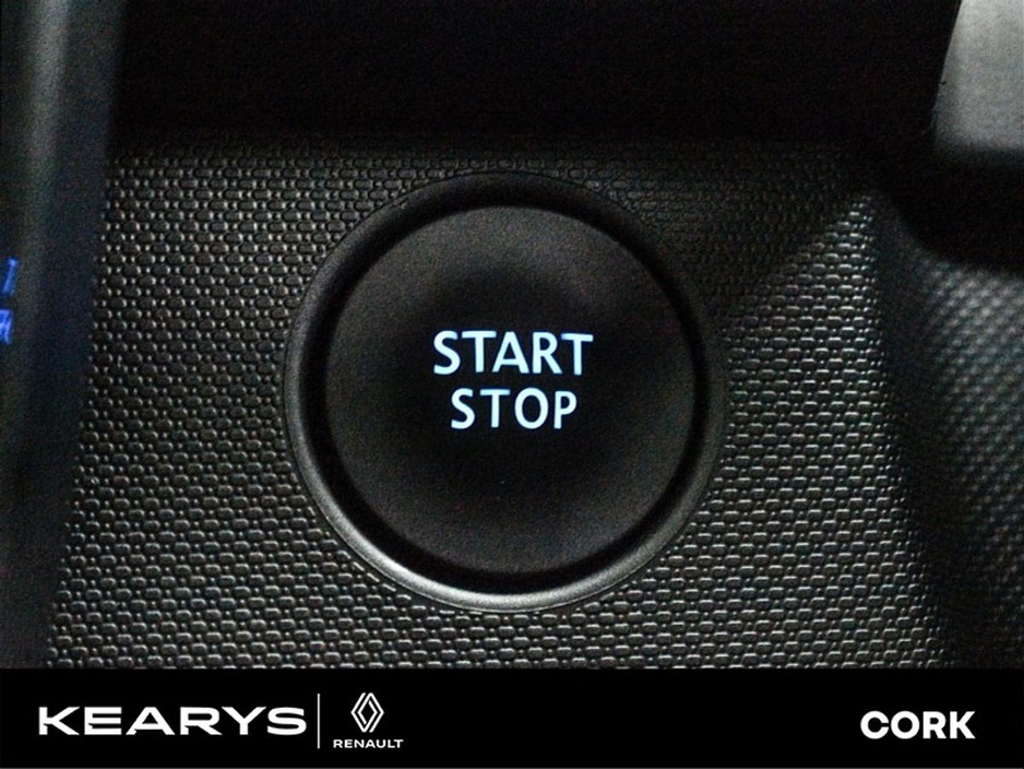 2019 Renault Zoe - image 13