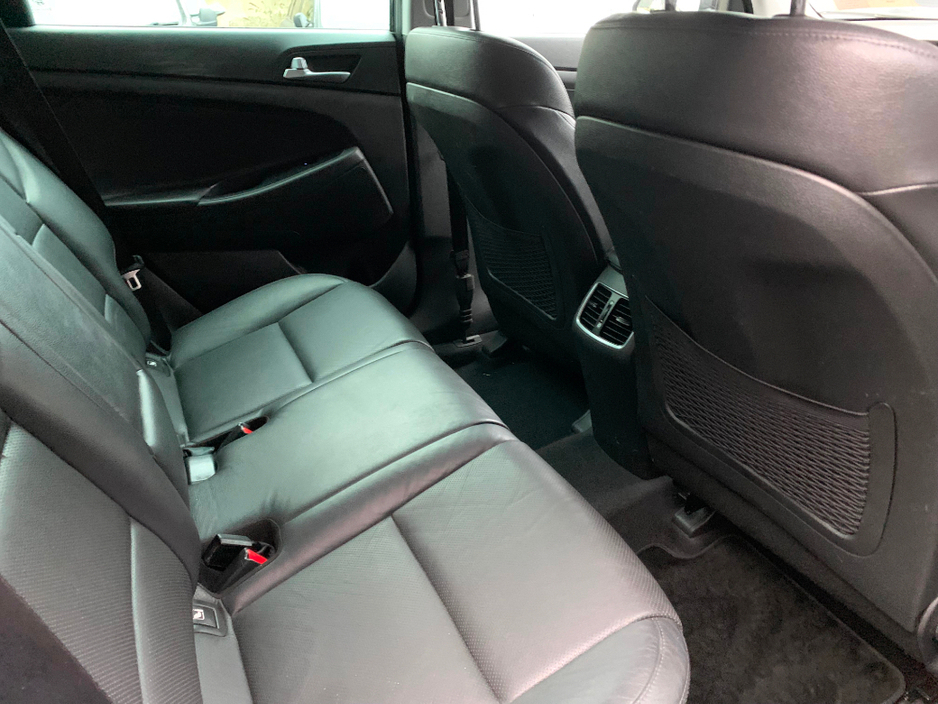 2017 Hyundai Tucson 1.7 CRDI EXECUTIVE 5DR // GREAT CONDITION // LEATHER, HEATED SEATS AND SAT NAV // €12,950