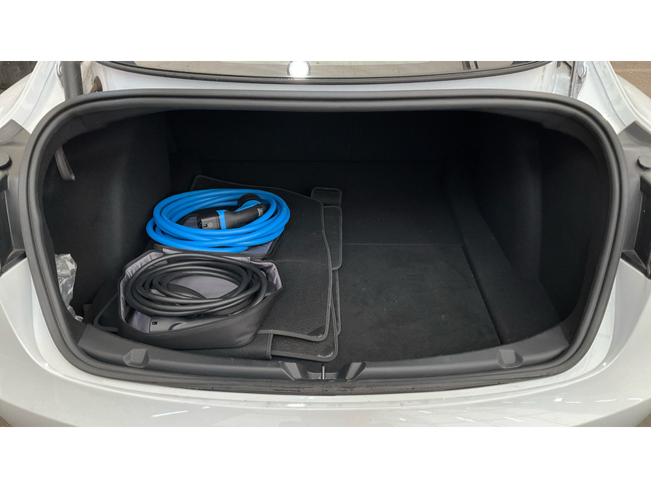 2023 Tesla Model 3 - image 17