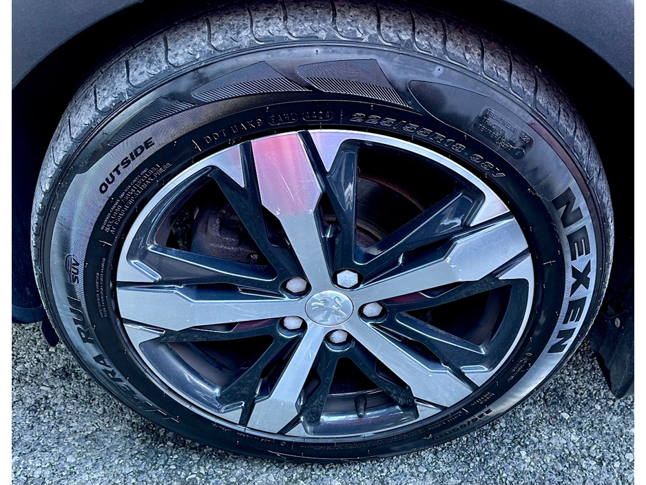 2019 Peugeot 5008 - image 31