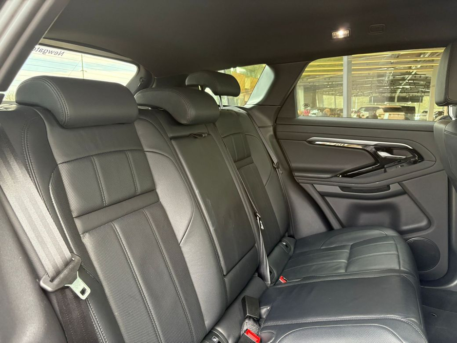 2022 Land Rover Range Rover Evoque - image 24