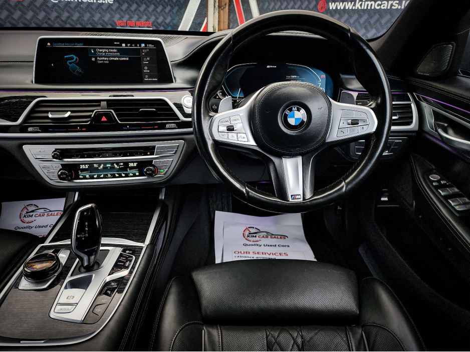 2021 BMW 7 Series M745e plug-in hybrid €49,950