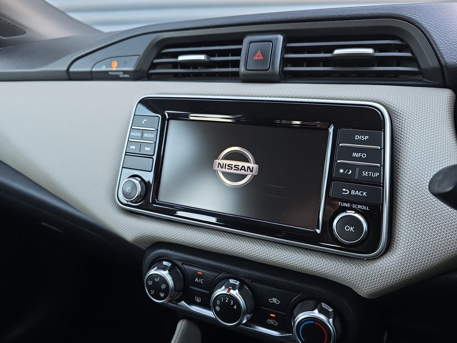 2017 Nissan Micra - image 11