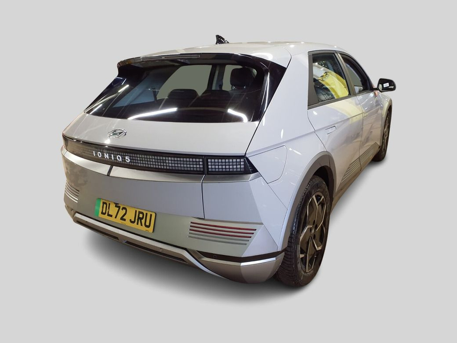 2023 Hyundai Ioniq 5 - image 4