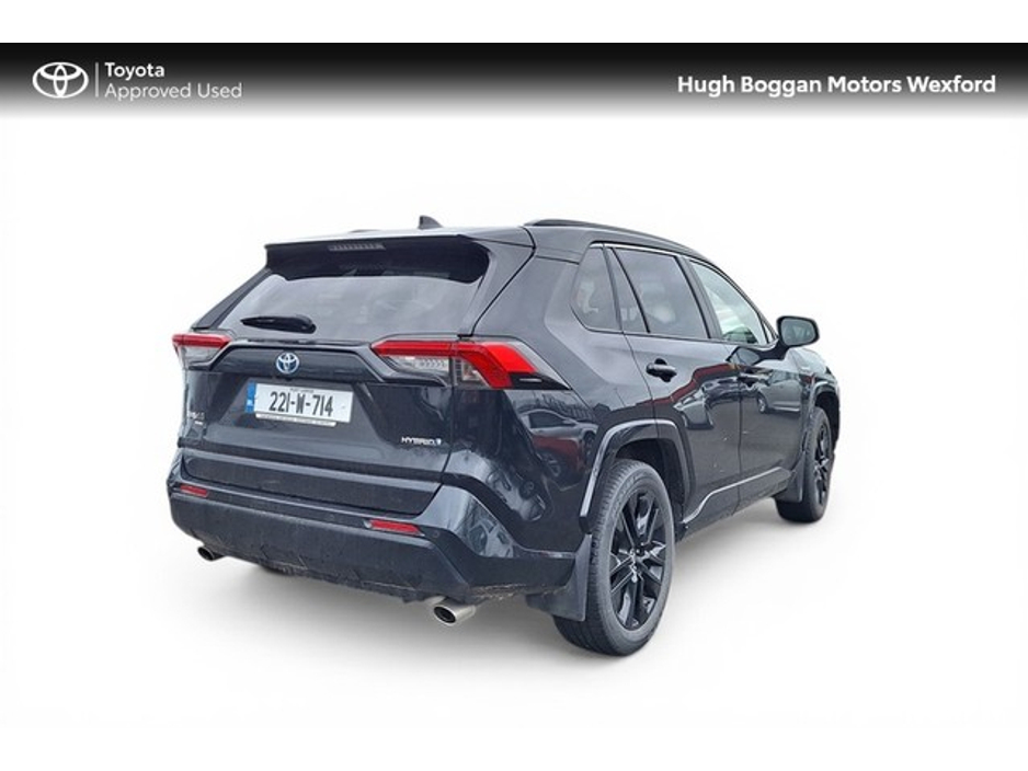 2022 Toyota Rav4 - image 2