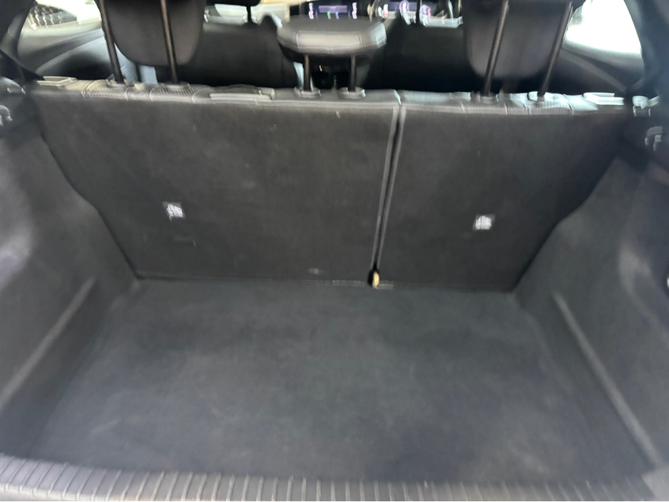 2023 Opel Mokka - image 2