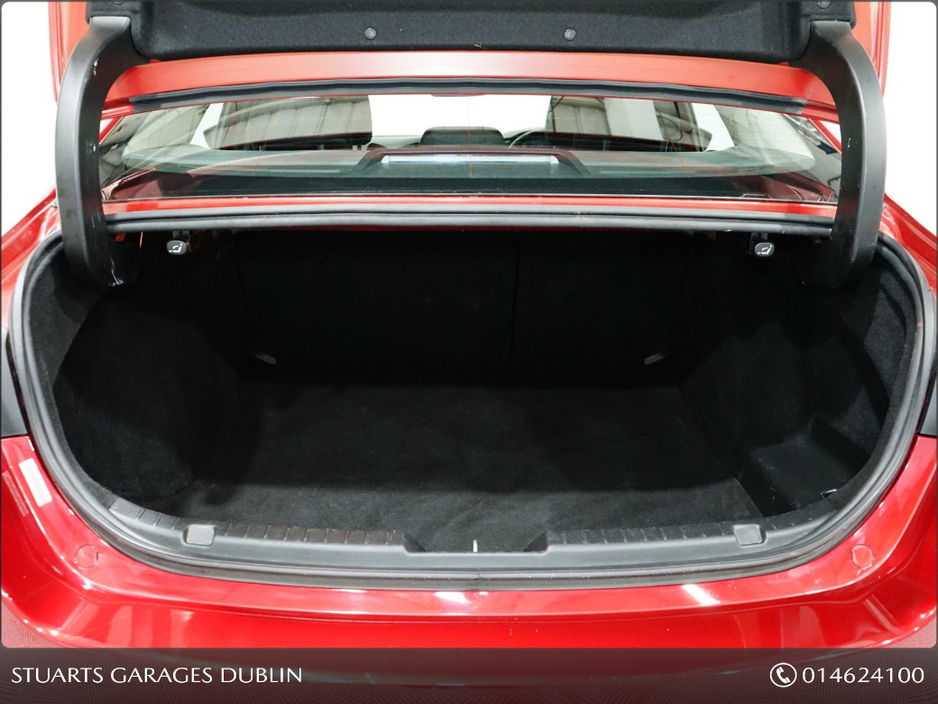 2021 Mazda Mazda3 GSL 4DR @MAZDA SOUTH DUBLIN, 2.0 186PS SKY-X GSL 4DR* KEYLESS, REAR CAMERA, DUAL CLIMATE, PDC FRONT AND REAR, HEADS UP, NAV, TRAFFIC SIGN RECOGNITION, €20,745